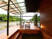 Boutique Raft Resort, River Kwai