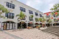 Jember Town Square Apartment by Calli Rooms