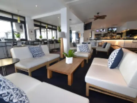 Crossroads Hotel Hoteles en Casula