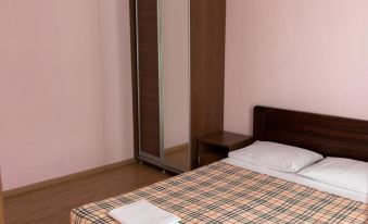 Green House Guest House