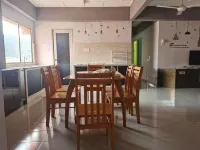 Coastside Homestay. Feel Home While You're Away.