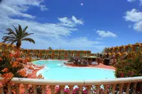 Aparthotel la Piramide - piscina