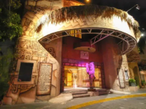 Hotel Xbalamqué & Spa Cancún Centro Hotels in Cancun