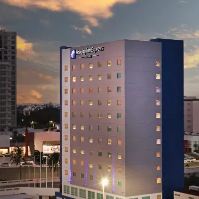Holiday Inn Express VERACRUZ BOCA DEL RIO by IHG Hotels near Playa Boca del Río