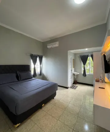 Salsa Beach Hotel Anyer โรงแรมใน