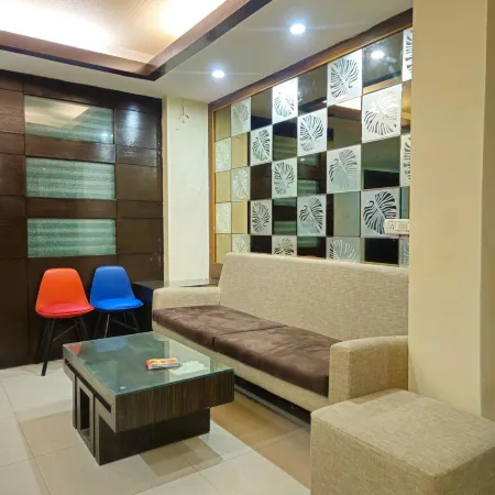 Hotel Crystal Retreat