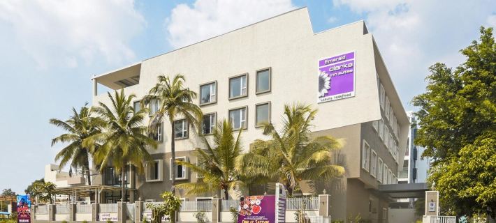Emerald Clarks Inn Suites Ξενοδοχεία στην πόλη Περιφέρεια Μυσόρης