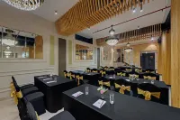 Hays Air by Ahuja Residences - Golf Course Ext Road & Sector 51 - 2-Star