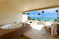 Grand Palladium Bavaro Suites Resort & Spa - All Inclusive - Romantic