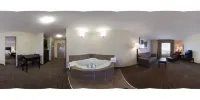 Holiday Inn Express & Suites SWIFT CURRENT by IHG - Hot Tub