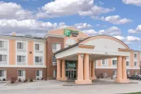 Holiday Inn Express & Suites AMES by IHG