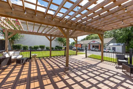 Ramada by Wyndham Studio Suites Dothan