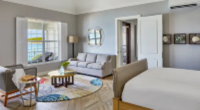 傲途格精選法式假日度假村 戈韋諾港酒店