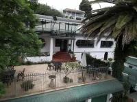 Agterplaas Guesthouse Pty Ltd Отели рядом с достопримечательностью «Мелвилл»