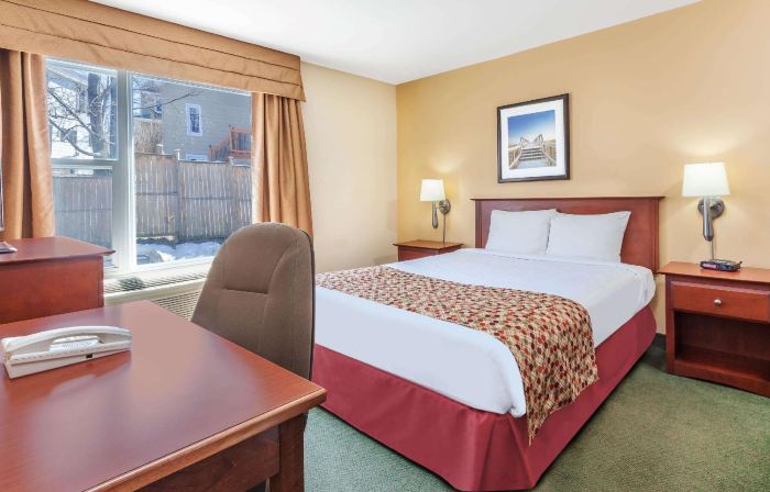 Super 8 by Wyndham Campbellton NB