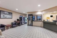 Super 8 by Wyndham Moose Jaw SK