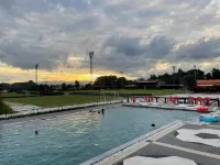 Yaowarate Sport Club and Resort Rai Yaowarate - مسبح