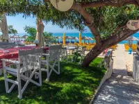 Hotel Loukas Vrachos Hotels in Zaloggo