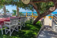 Hotel Loukas Vrachos Các khách sạn ở Zaloggo