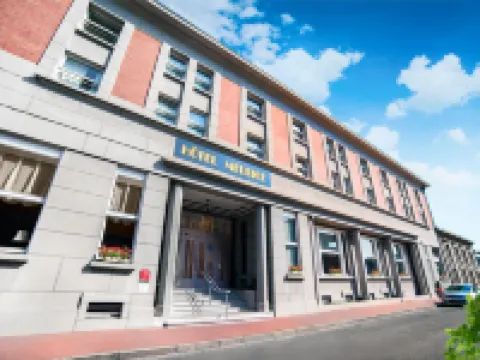 Hotel Meurice Hotels in Calais