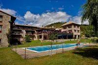 Hotel & Spa Peña Montañesa - Swimmingpools