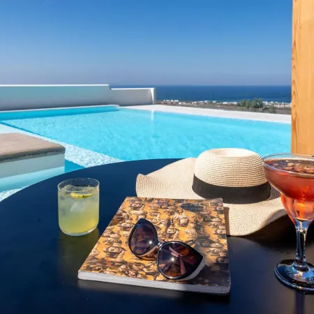 North Wind Luxury Suites