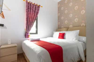 RedDoorz Plus Near Trans Studio Cibubur 2 Hotels in Jatisampurna Subdistrict