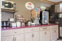 Super 8 by Wyndham Dunbar/Charleston Area - Breakfast