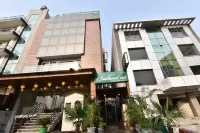 트리보 사우스웨스트 인, 드와르카 드와르카 호텔