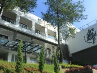 Are You and I Bed & Breakfast Hotel a Cimenyan