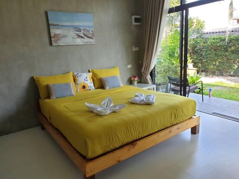 Baan Khun Yaai Mai Khun Ta Hotels in Mueang Rayong District
