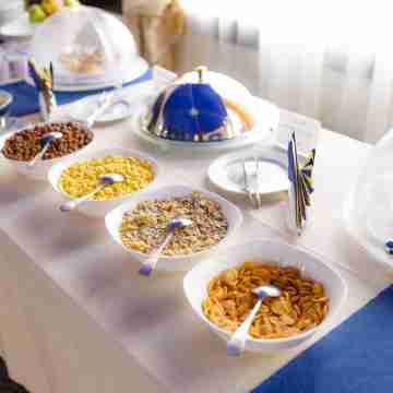 Ogni Murmanska Dining/Meeting Rooms