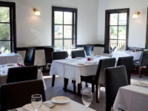 Mercure Port of Echuca Hotels in Echuca