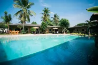 Hidden Lagoon Resort
