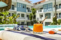 Kassandra Oludeniz - Infinity Pools