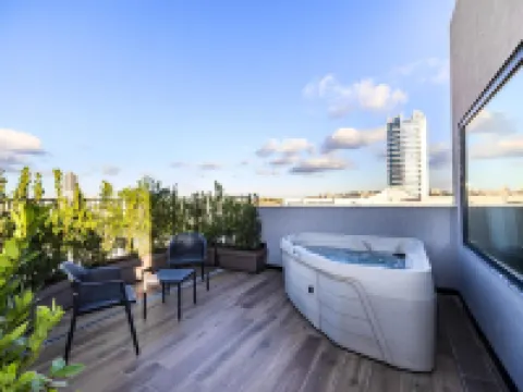 Isabella Suites Hotels in Msida