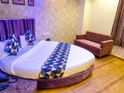 Hotel Lee Grand