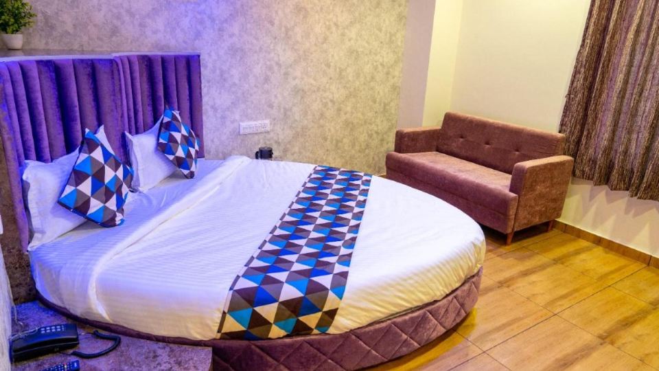 Hotel Lee Grand