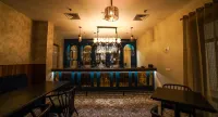 Hotel le Amritam - بار