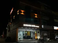 Sunshine Hotel - 2성급