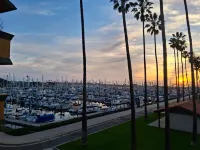 Holiday Inn Express & Suites VENTURA HARBOR by IHG - Ocean View