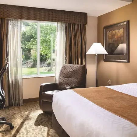 Wyndham Bloomington - Mall of America