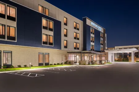 SpringHill Suites Menomonee Falls Отели в г. Джермантаун