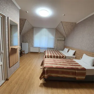 Alaya Roza Hotel Các khách sạn gần Dagomys River Bridge