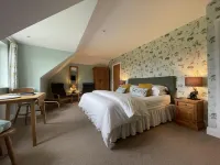 Lancasters Cottage Hotels in Horsham