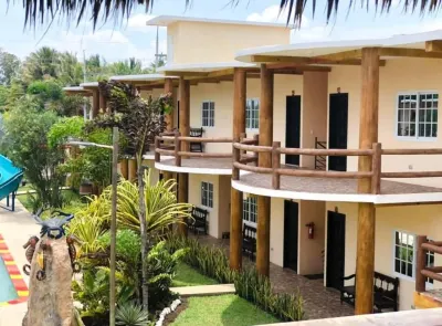 Hotel Pazifico en Monterrico فنادق في 