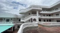 Las Palmas Hotel