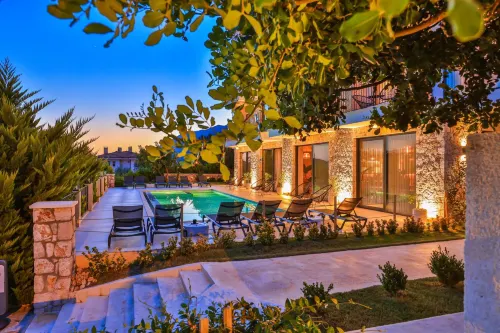 Carruba Boutique Hotel