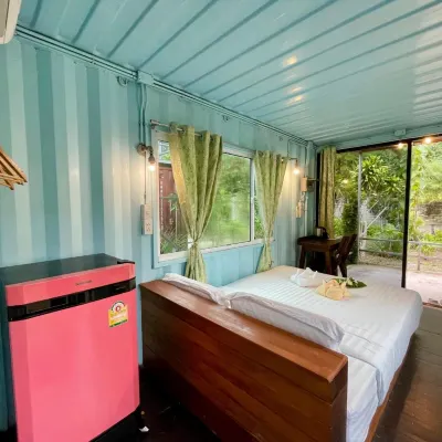 The Camper Lodge, Khao Sok Hotels near แคมป์ปิ้งภูตาจ้อยเขาศก CAMPING AT PHU TA JOY khaosok