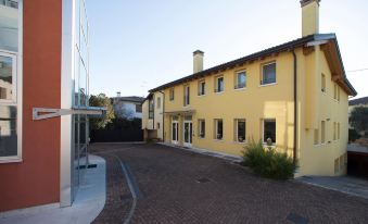Hotel C25
